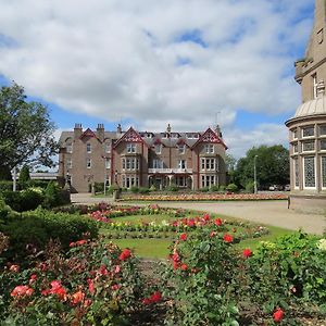 Glenesk Hotel